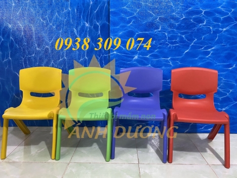 Bàn ghế nhập khẩu dành cho bé, nhựa PP nguyên sinh