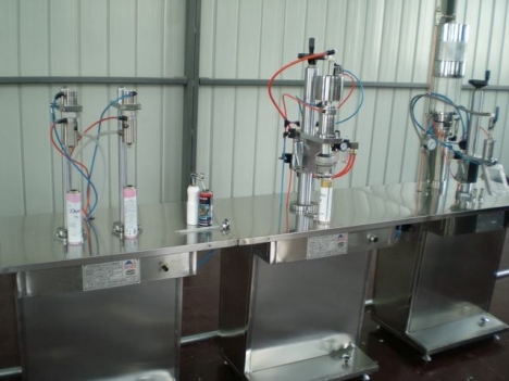 Máy chiết rót đóng nắp bình xịt, máy nạp khí bình xit phòng/ xịt muỗi