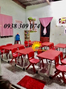 Bàn ghế nhập khẩu dành cho bé, nhựa PP nguyên sinh