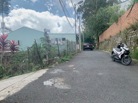 CẦN BÁN LÔ ĐẤT ĐƯỜNG QUANG TRUNG PHƯỜNG 9 ĐÀ LẠT