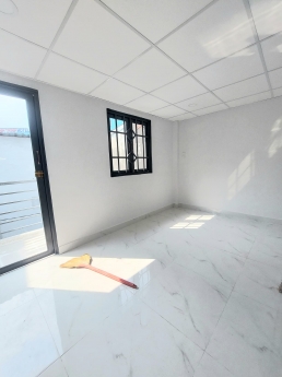 Cho thuê nhà 1 trệt 2 lầu, hẻm 3 gác chạy thoải mái, đường Huỳnh Tấn Phát, thị trấn Nhà Bè ☎ Mr Hòa