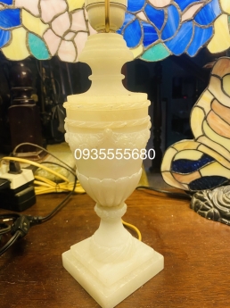 Giao lưu e đèn bàn tiffany họa tiết hoa hồng xanh