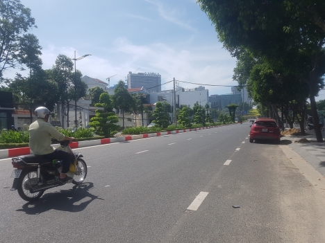 Duy nhất cho thuê mặt bằng 300m2 đường Lê Hồng Phong, TPVT