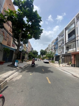 nhà bán góc 2 mtkd đường số 10 phố ẩm thực quận 6 cực đẹp giá thuê cao
