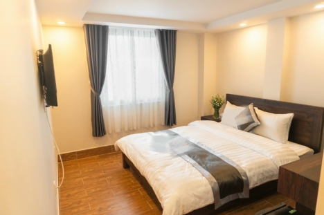 BÁN KHÁCH SẠN ĐANG KINH DOANH ĐƯỜNG NGUYỄN THỊ NGHĨA