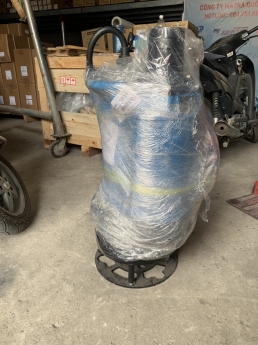 Cung cấp máy bơm bùn Tsurumi KRS2-80 chính hãng. Hàng sẵn