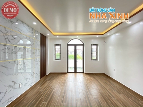 Nhà đẹp tại khu  dân cư THƯ TRUNG VĂN CAO  90M2  oto để trong nhà LH