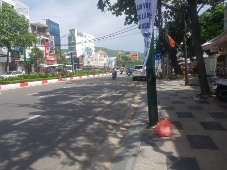 Mới Cho thuê mặt bằng 1 trệt 2 lầu đường Lê Hồng Phong, TPVT