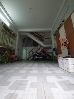Chủ gấp Bán nhà 2 tầng 2 mặt kiệt Lê Duẩn