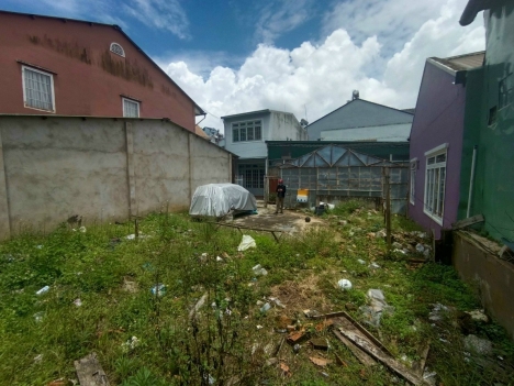 CẦN BÁN ĐẤT SRXD ĐƯỜNG NGÔ QUYỀN TP ĐÀ LẠT