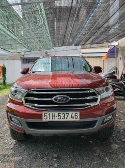 Cần bán xe Ford Everest 2019 máy dầu 1 đời chủ hỗ trợ góp 70% xe