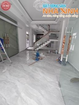 CĂN NHÀ LÔ GÓC NGÃ TƯ SIÊU ĐẸP TÀI TĐC SAO SÁNG HẢI AN 
LH