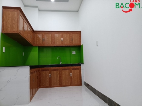 BÁN NHÀ TRẢNG DÀI ĐƯỜNG Ô TÔ 2TY 350