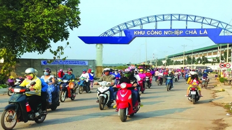 Cần bán 2 dãy trọ nằm ngay khu công nghiệp Chà Là, giá 1,35 tỷ , thổ cư 100%, LH 0938 605 093