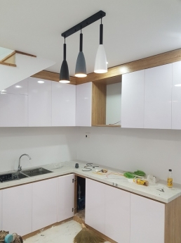 Bán nhà mặt tiền Nguyễn Huy Lượng mới xây vào ở ngay