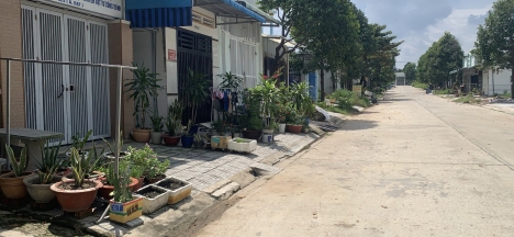 Cần bán 2 dãy trọ nằm ngay khu công nghiệp Chà Là, giá 1,35 tỷ , thổ cư 100%, LH 0938 605 093