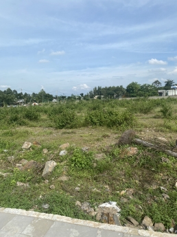 BÁN ĐẤT NỀN TẠI TRUNG TÂM TÂN PHÚ CÓ SỔ SẲN