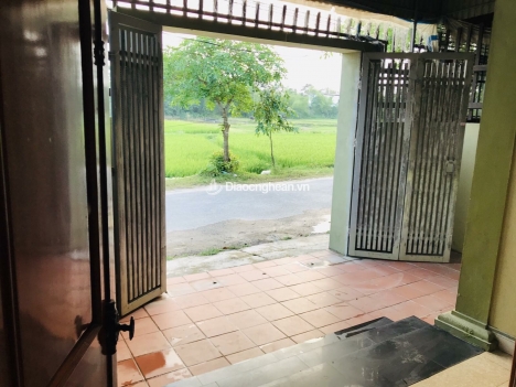 Bán nhà mặt đường Hòa Lộc xóm Đức Thịnh xã Hưng Lộc Tp Vinh