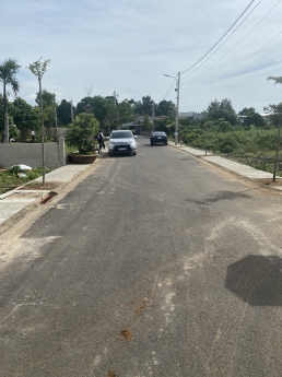 BÁN ĐẤT NỀN TẠI TRUNG TÂM TÂN PHÚ CÓ SỔ SẲN