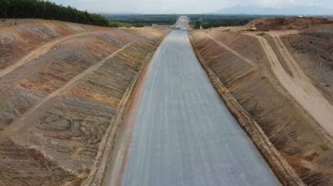 Bán 10ha đất ngang 290m QL1A, Hàm Tân, Bình Thuận