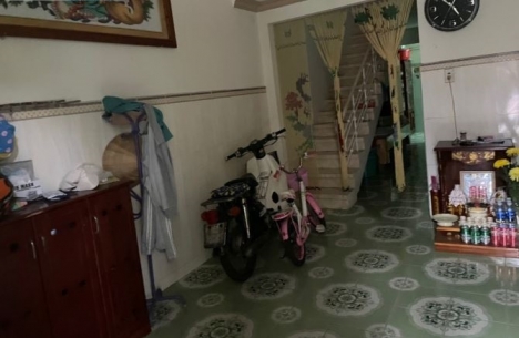 Bán nhà 2 tầng mặt phố phân lô Phan Phu Tiên sát biển Đà Nẵng