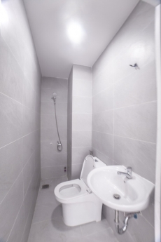 Nhà Phố Lửng 2 Lầu, Hẻm Phú Thuận, p.TÂN PHÚ, Quận 7