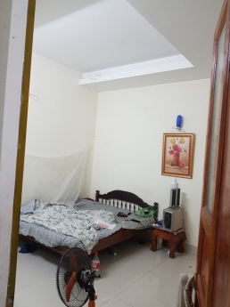 Bán nhà 2 tầng mặt phố Gõ Nãy