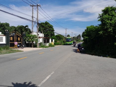 Chủ ngộp nhẹ cần bán nhanh 256,7m2 đất ở, sổ hồng riêng, ở xã Nhuận Đức, Củ Chi, giá 2ty6.