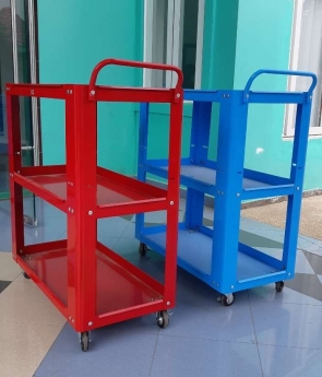 Xe đẩy chứa dụng cụ