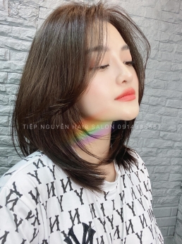 Nhuộm tóc màu nâu tây tôn da giúp nàng thêm cá tính năng động Tiệp Nguyễn Hair Salon