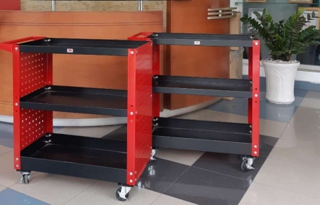 Xe đẩy chứa dụng cụ