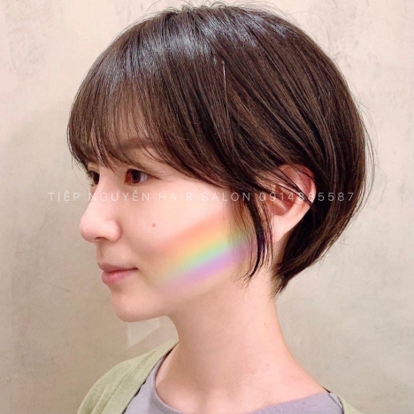 Nhuộm tóc màu nâu tây đẹp tôn da siêu sáng cho nàng tóc xoăn Tiệp Nguyễn Hair Salon