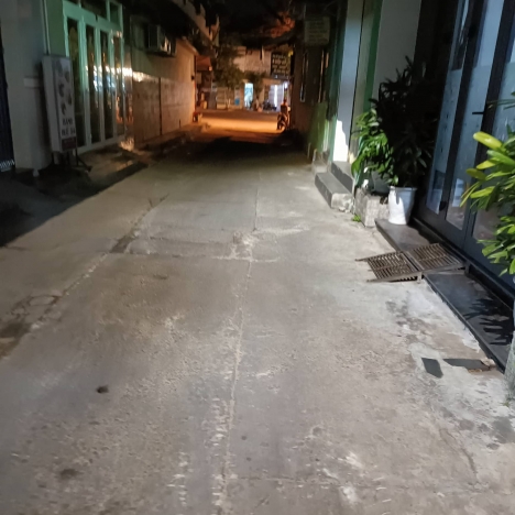CẦN BÁN NHÀ 2 MẶT  KIỆT OTO NGUYỄN HỮU THỌ SÁT ĐƯỜNG LỚN 2.75 TỈ