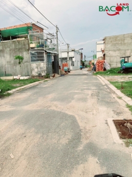 bán đất 64m2 SHK thổ cư đường ô tô hóa an biên hòa