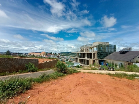 CẦN BÁN LÔ ĐẤT VIEW ĐẸP ĐỒI NGÔ QUYỀN