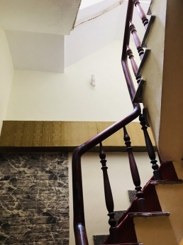 Bán nhà 4 tầng mặt tiền Lê Đình Lý đang kinh doanh tốt