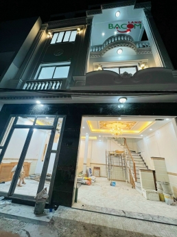 Bán nhà 1 Trệt 2 Lầu 60m2 SHR thổ cư đường ô tô (P. Tân Tiến) - BIÊN HÒA 4TY8