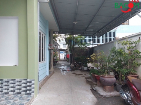Bán nhà đẹp 2 mặt tiền Tân Vạn, gần UBND phường Tân Vạn, đường ô tô - BIÊN HÒA 1TY950