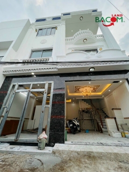 Bán nhà 1 Trệt 2 Lầu 60m2 SHR thổ cư đường ô tô (P. Tân Tiến) - BIÊN HÒA 4TY8