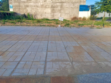 Bán lô mặt tiền đường Nguyễn Tri Phương