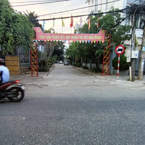 BÁN NHÀ 2 MẶT KIỆT OTO NGUYỄN HỮU THỌ HẢI CHÂU  GẦN  ĐƯỜNG LỚN 2.75 TỈ