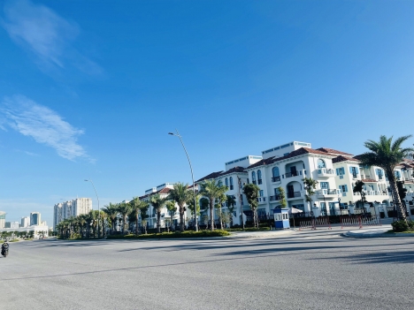 BÁN BIỆT THỰ BIÊN HẠ LONG