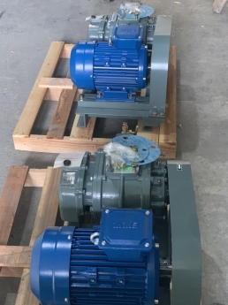 Máy thổi khí Tsurumi RSR-65 công suất