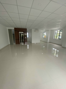 Cho thuê nhà góc 2 mặt tiền đường Nguyễn Văn Kỉnh đối diện khu shophouse Căn hộ One Verandah, Q2,