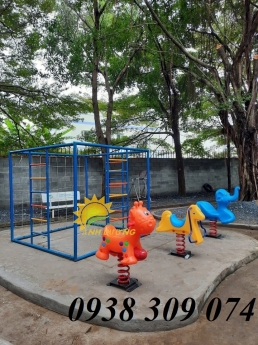Thú nhún lò xo nhập khẩu để ngoài trời dành cho bé