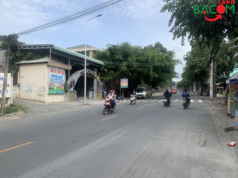 Bán nhà  DT 176m2 đường ô tô P. Bình Đa giá chỉ 7ty5