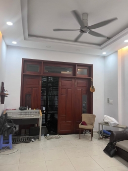Bùi Quang Là P12 Gò Vấp DT72m2  4,6m x16m giá 8,3tỷ