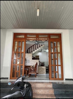 Cho thuê nhà NC mới đẹp hẻm xe hơi đường 210 P.Tăng Nhơn Phú A Q9