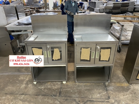 GIA CÔNG TỦ CHỨA VẬT TƯ INOX VỚI GIÁ TẠI XƯỞNG
