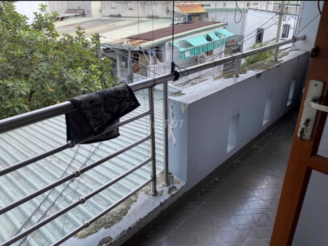 Cho thuê nhà NC mới đẹp hẻm xe hơi đường 210 P.Tăng Nhơn Phú A Q9